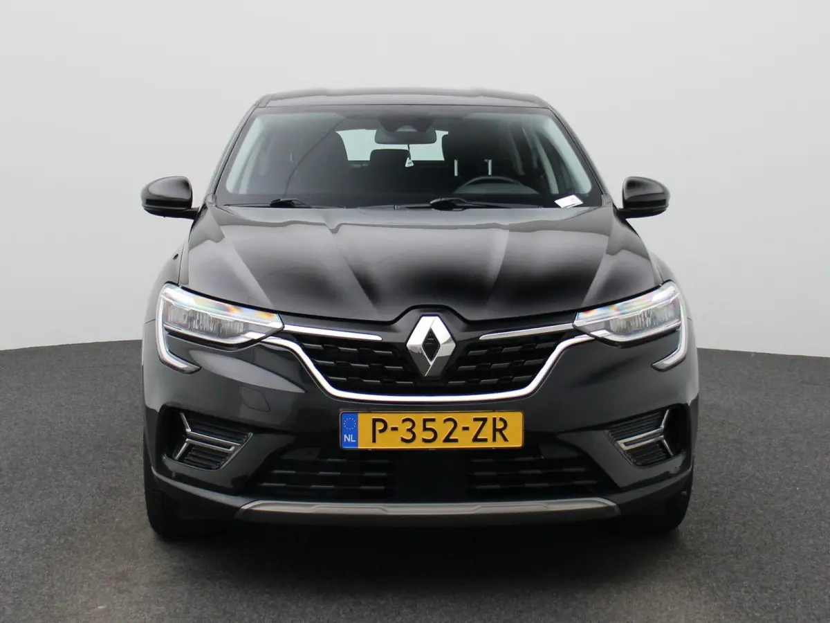1.6 E-Tech Hybrid 145 Zen | Automaat | Apple Carplay / Android Auto | Achteruitrijcamera | Parkeersensoren |