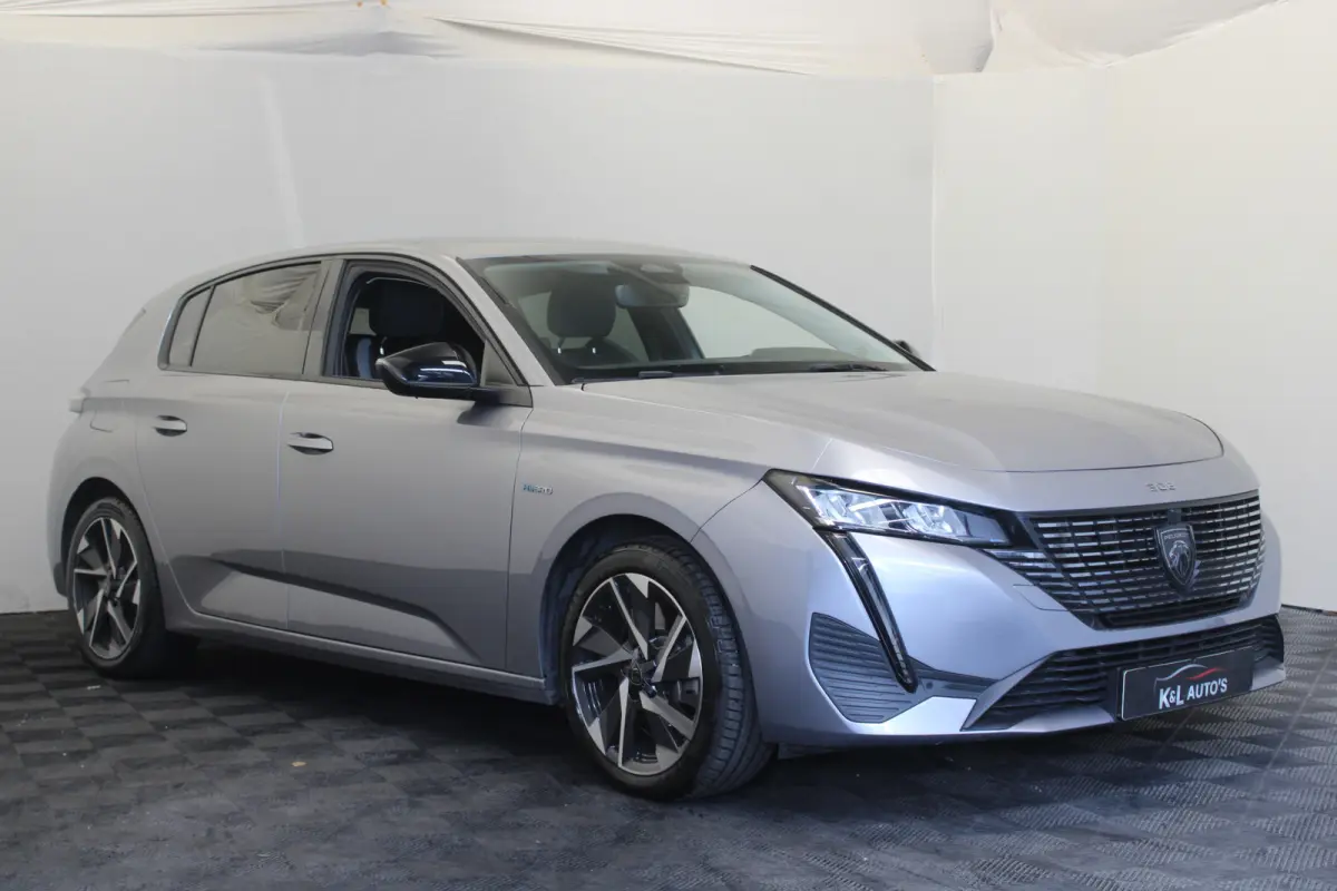 1.6 Plug-in Hybrid 180 Allure