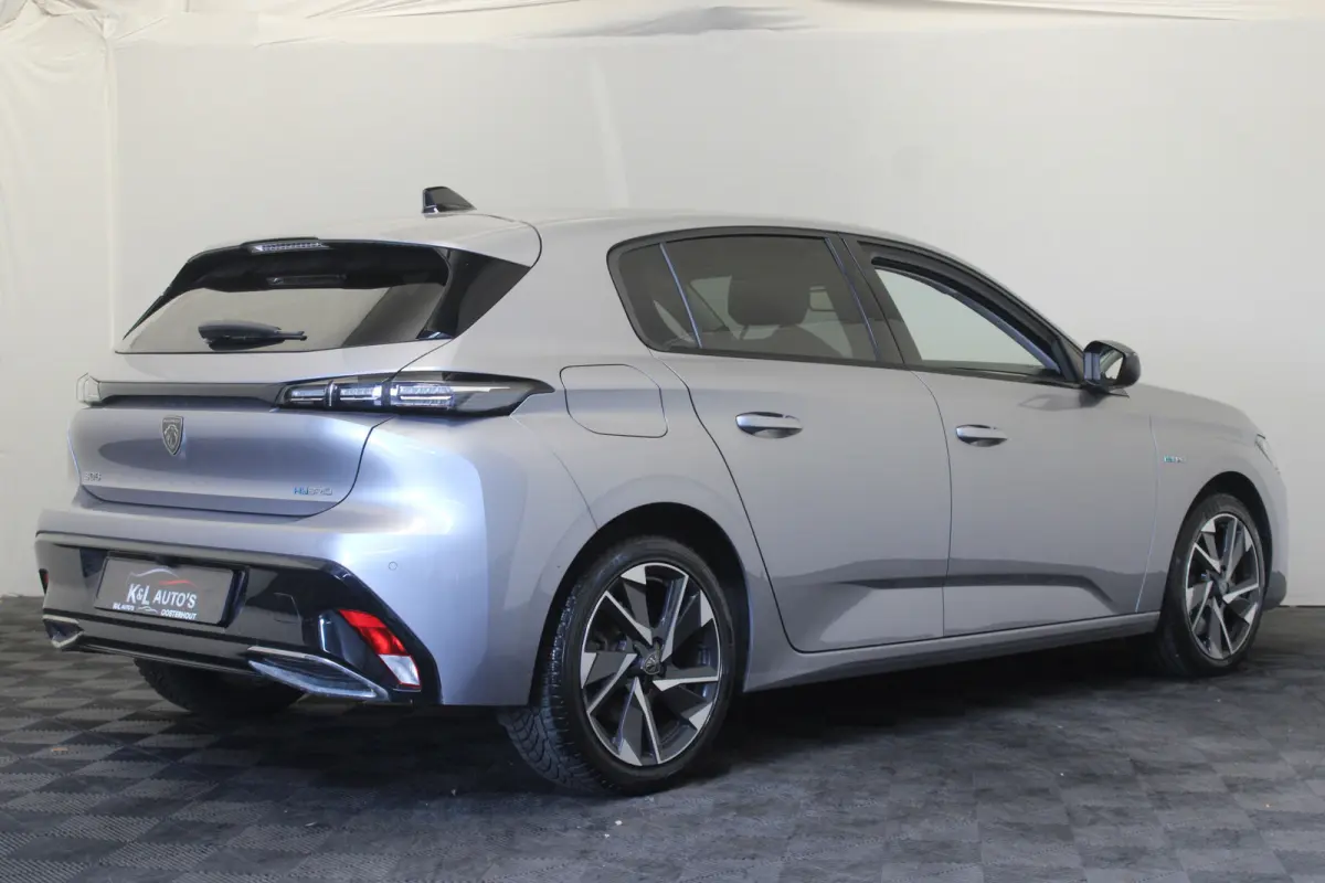 1.6 Plug-in Hybrid 180 Allure