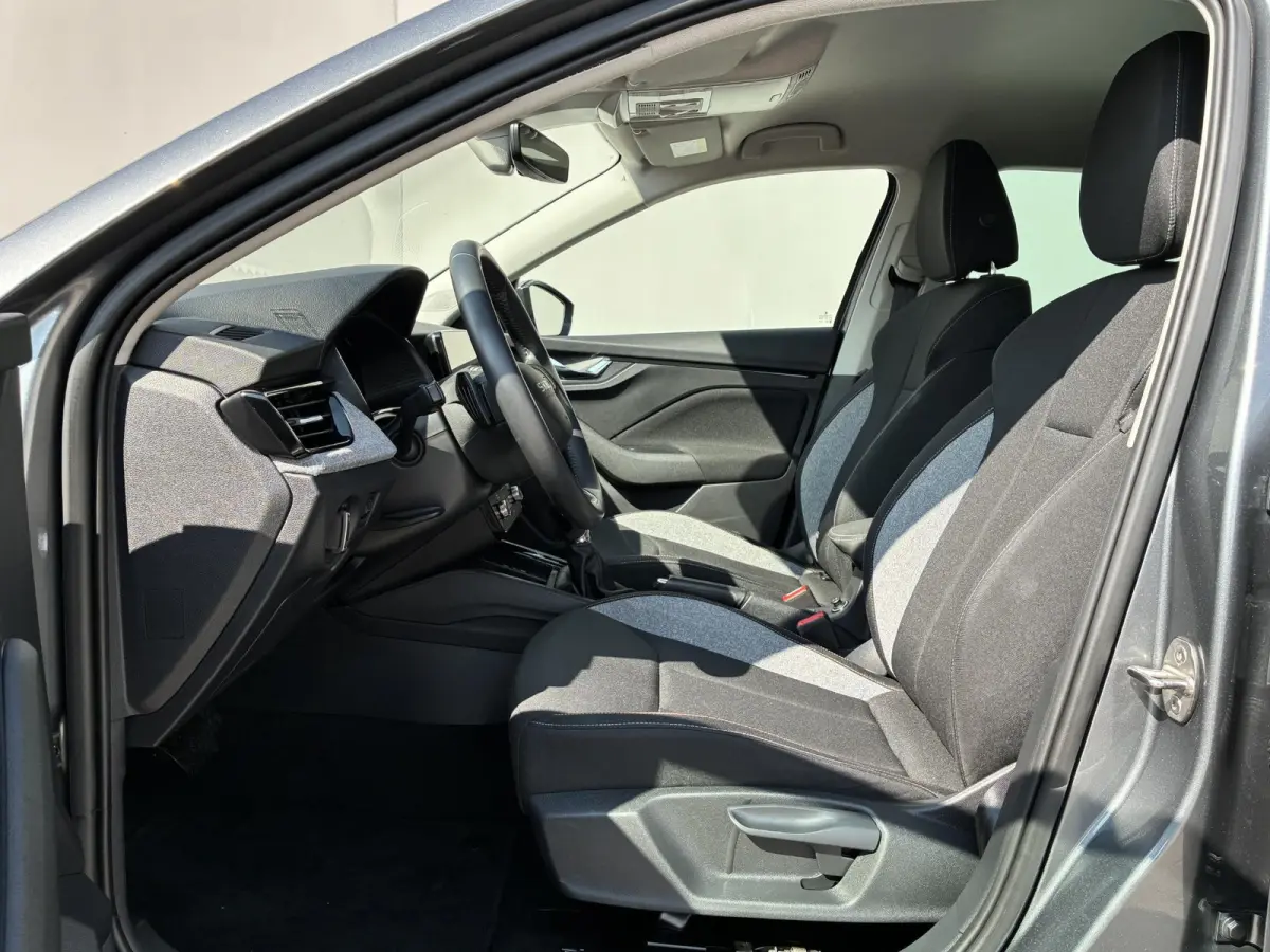 1.0 TSI DSG Automaat Selection / Garantie tot 03-2029 tot 60.000km / Apple Carplay & Android Auto / Climate Control / Cruise Control / Achteruitrijcamera /