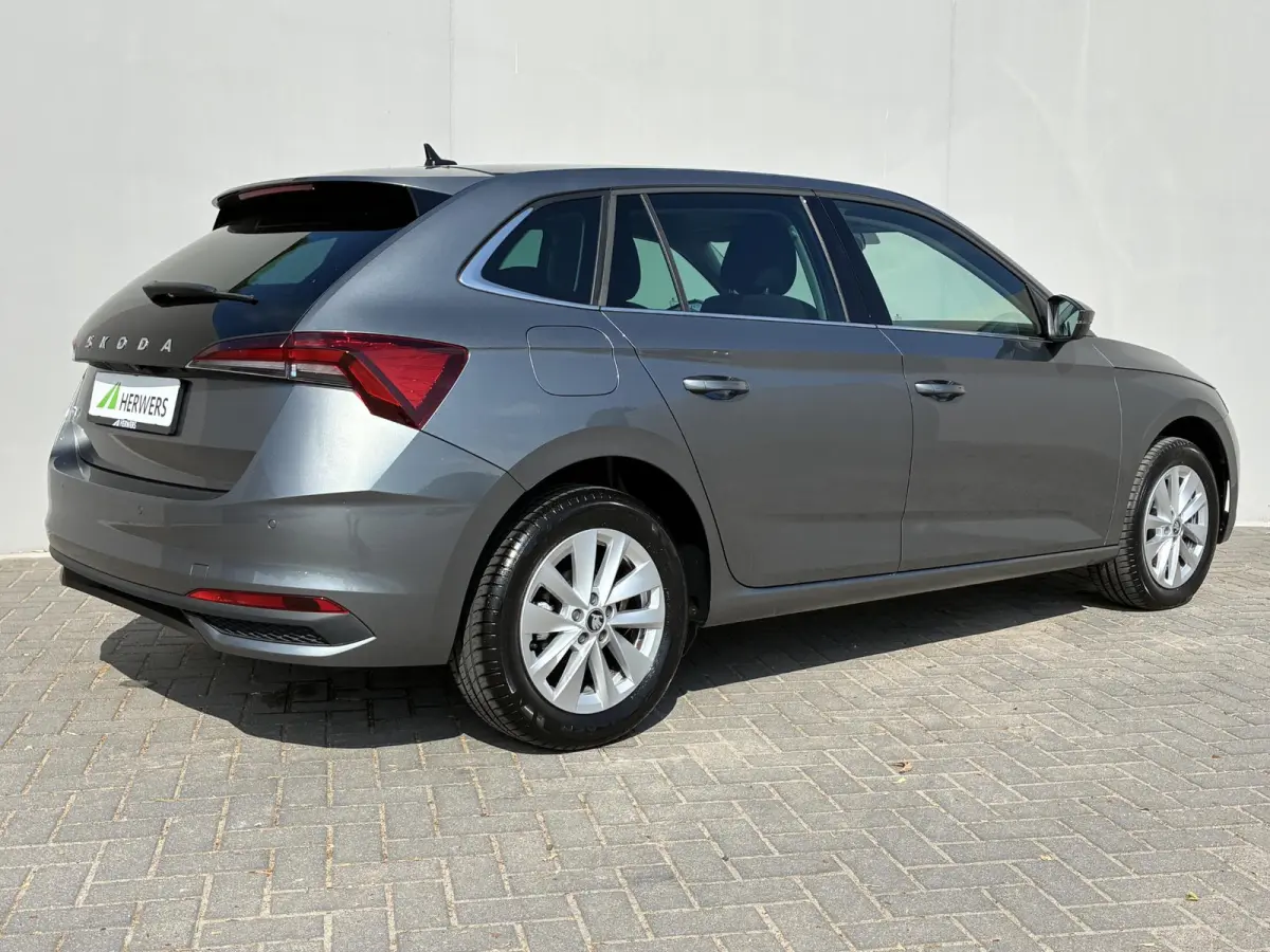 1.0 TSI DSG Automaat Selection / Garantie tot 03-2029 tot 60.000km / Apple Carplay & Android Auto / Climate Control / Cruise Control / Achteruitrijcamera /