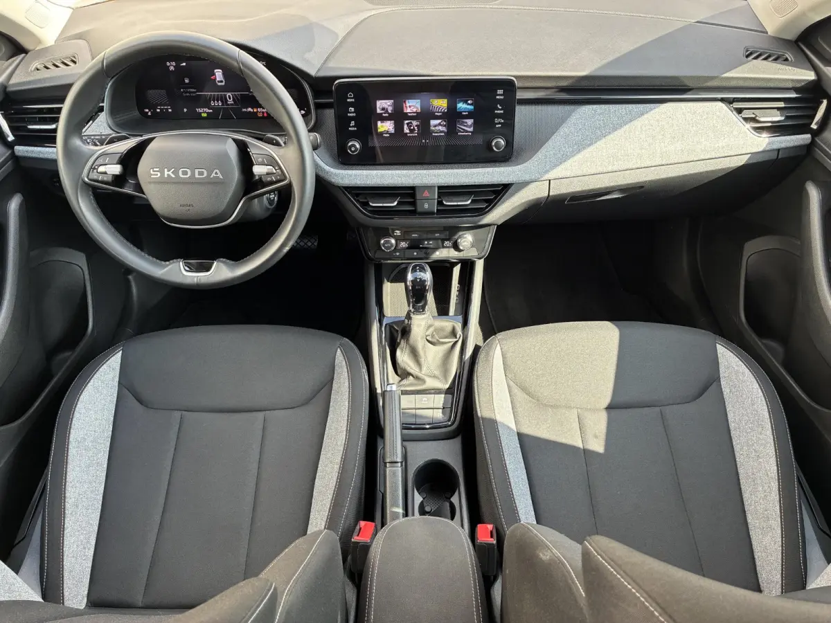 1.0 TSI DSG Automaat Selection / Garantie tot 03-2029 tot 60.000km / Apple Carplay & Android Auto / Climate Control / Cruise Control / Achteruitrijcamera /