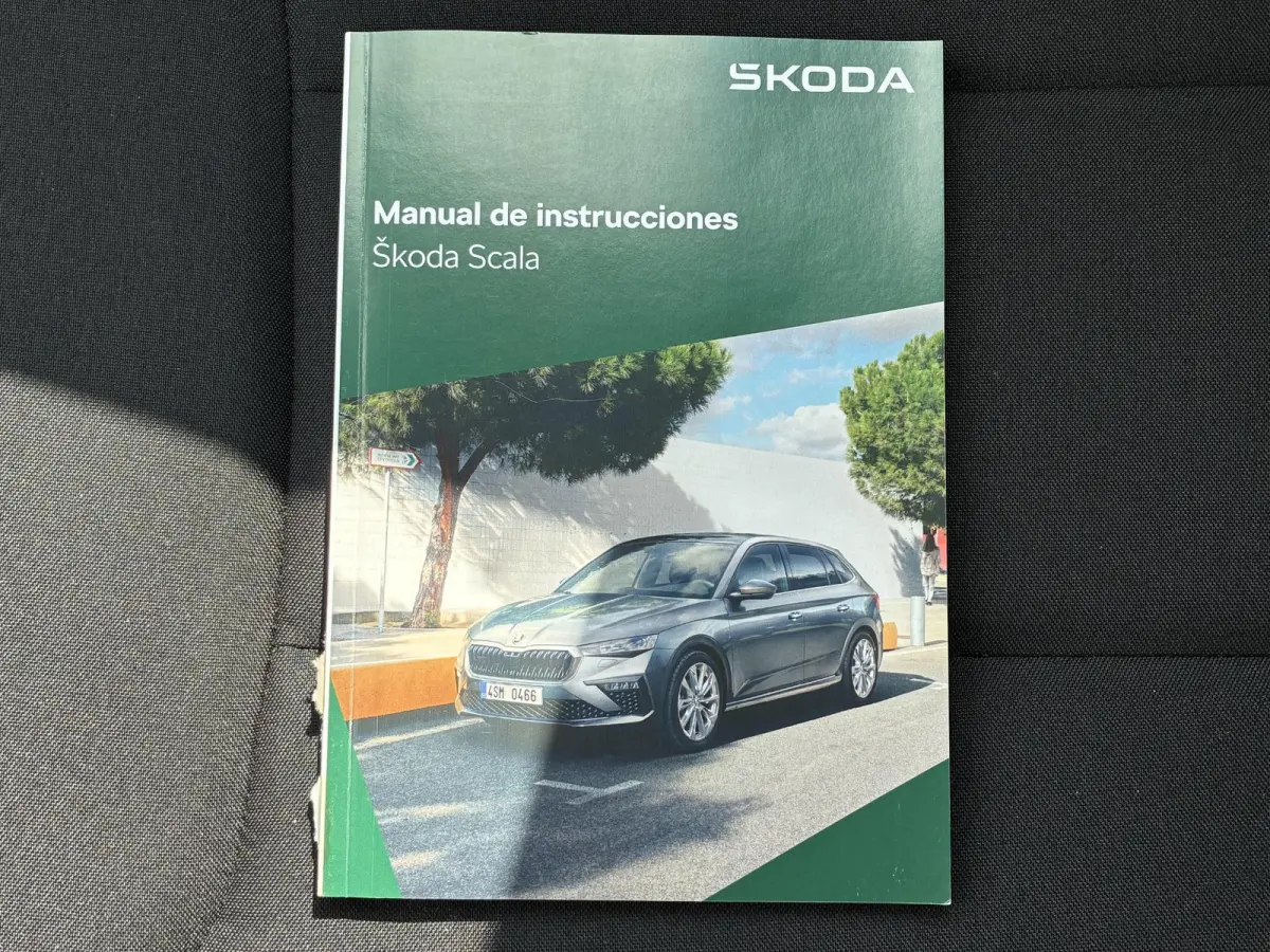 1.0 TSI DSG Automaat Selection / Garantie tot 03-2029 tot 60.000km / Apple Carplay & Android Auto / Climate Control / Cruise Control / Achteruitrijcamera /