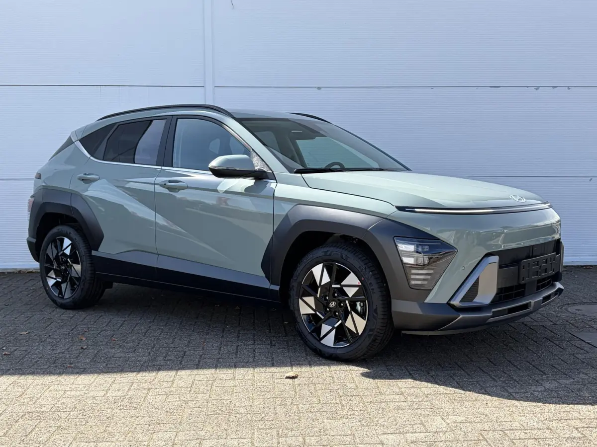 1.6 GDI HEV Comfort Plus / Elektrische Achterklep / Stoel Verwarming V+A / Stuur Verwarming / Keyless / Adaptive Cruise / Navigatie / Apple Carplay & Android Auto /