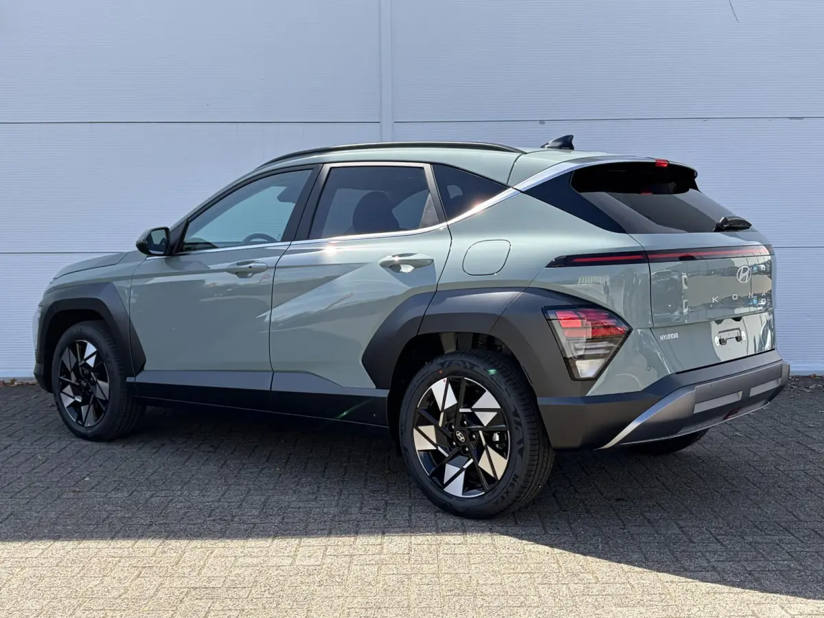 1.6 GDI HEV Comfort Plus / Elektrische Achterklep / Stoel Verwarming V+A / Stuur Verwarming / Keyless / Adaptive Cruise / Navigatie / Apple Carplay & Android Auto /