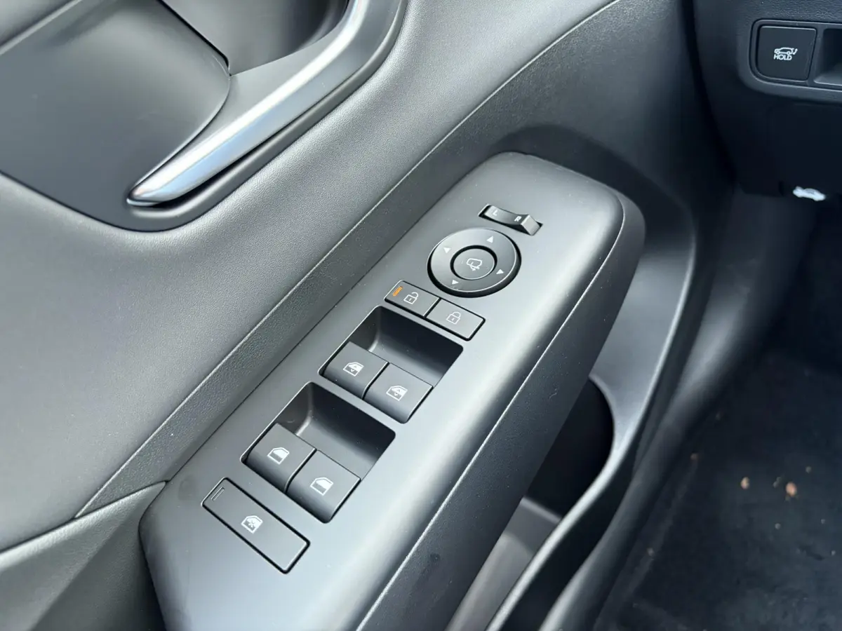 1.6 GDI HEV Comfort Plus / Elektrische Achterklep / Stoel Verwarming V+A / Stuur Verwarming / Keyless / Adaptive Cruise / Navigatie / Apple Carplay & Android Auto /