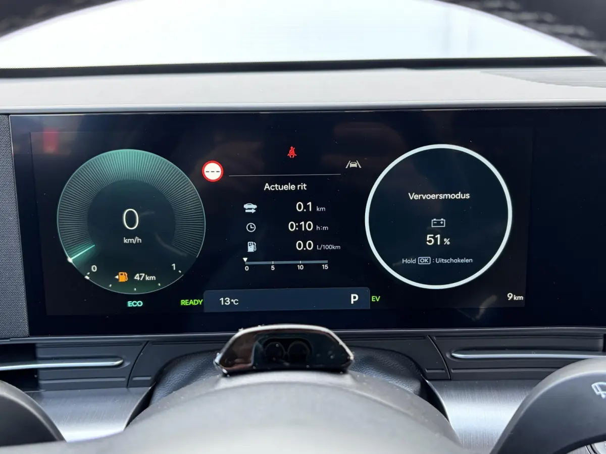 1.6 GDI HEV Comfort Plus / Elektrische Achterklep / Stoel Verwarming V+A / Stuur Verwarming / Keyless / Adaptive Cruise / Navigatie / Apple Carplay & Android Auto /