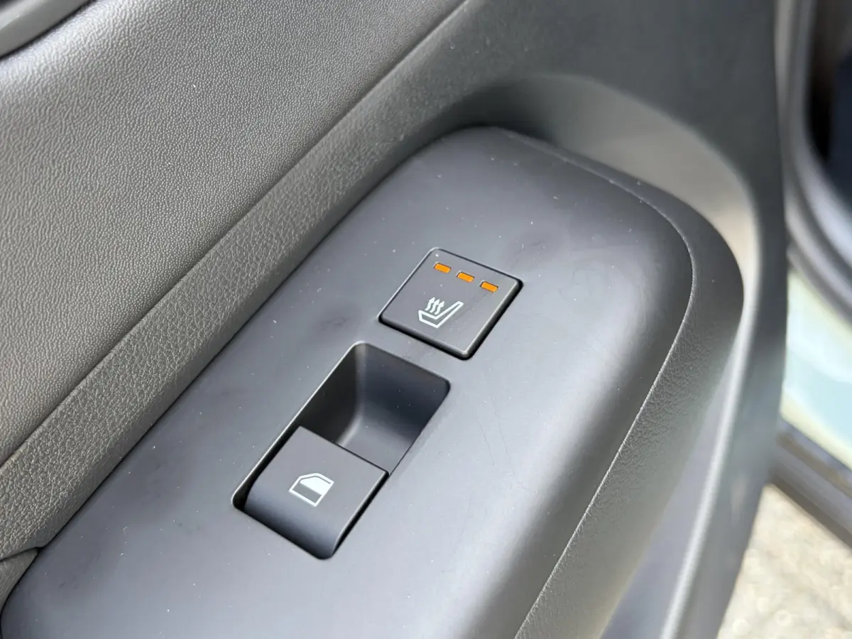 1.6 GDI HEV Comfort Plus / Elektrische Achterklep / Stoel Verwarming V+A / Stuur Verwarming / Keyless / Adaptive Cruise / Navigatie / Apple Carplay & Android Auto /