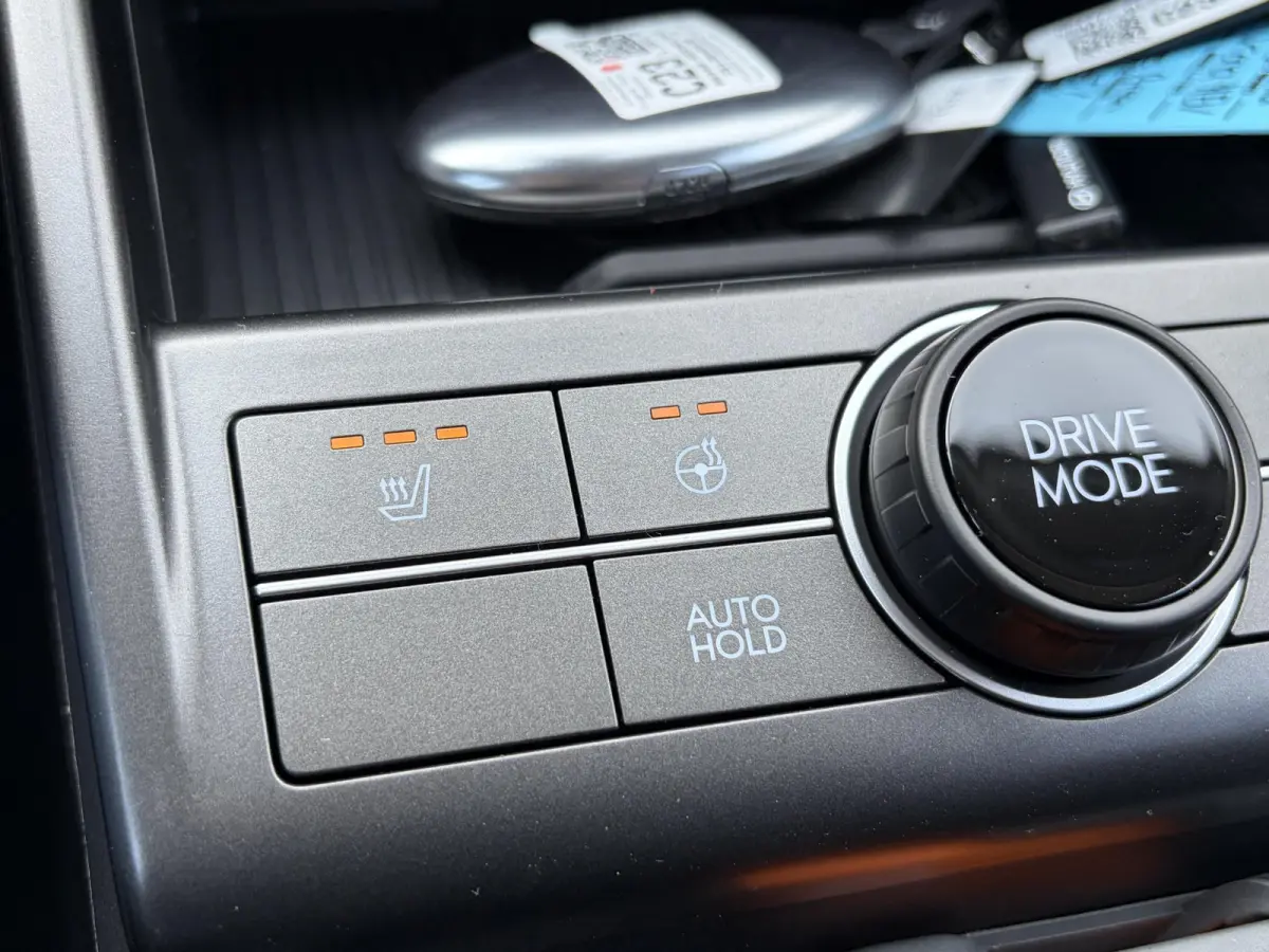 1.6 GDI HEV Comfort Plus / Elektrische Achterklep / Stoel Verwarming V+A / Stuur Verwarming / Keyless / Adaptive Cruise / Navigatie / Apple Carplay & Android Auto /