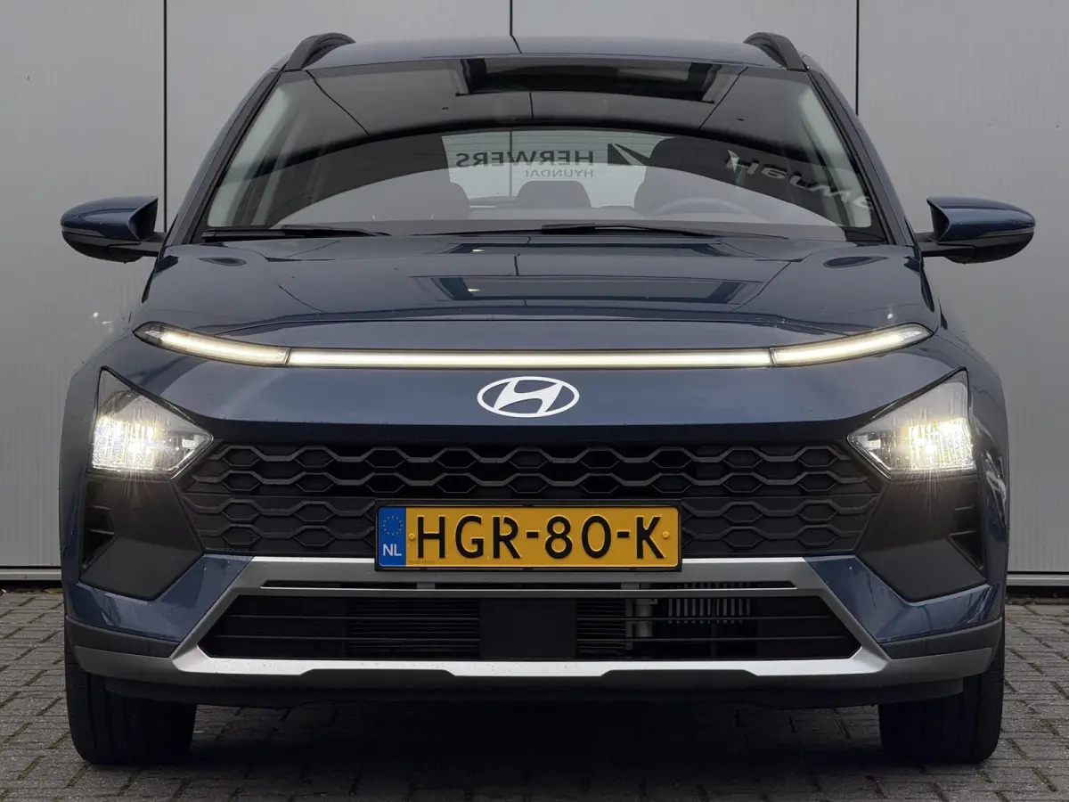 1.0 T-GDI Comfort / Navigatie / Achteruitrijcamera / Parkeersensoren Achter / Airco / Cruise Control /