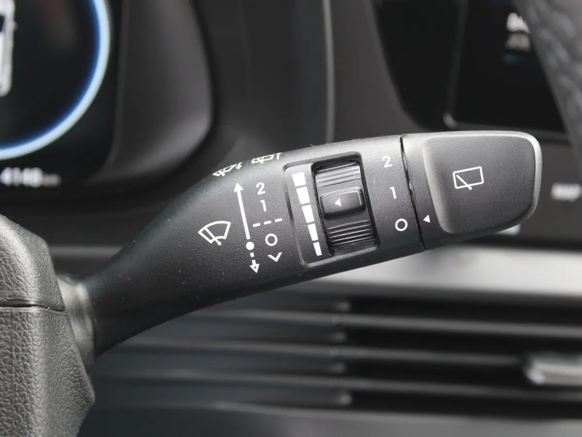 1.0 T-GDI Comfort / Navigatie / Achteruitrijcamera / Parkeersensoren Achter / Airco / Cruise Control /