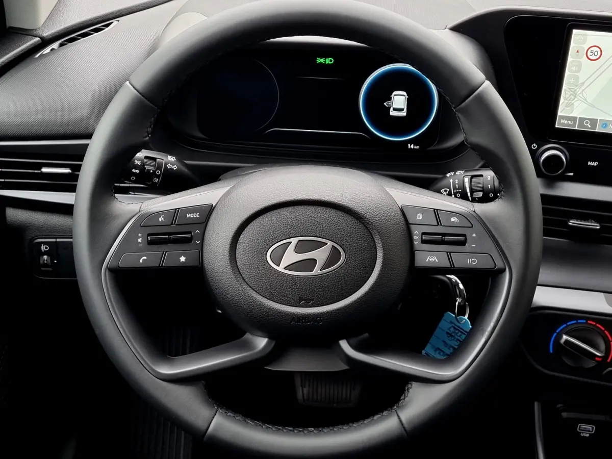 1.0 T-GDI Comfort / Navigatie / Achteruitrijcamera / Parkeersensoren Achter / Airco / Cruise Control /