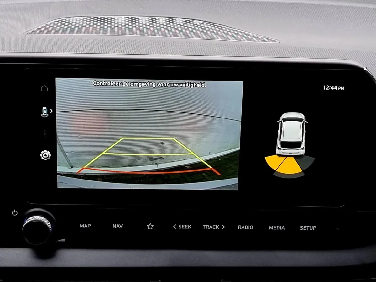 1.0 T-GDI Comfort / Navigatie / Achteruitrijcamera / Parkeersensoren Achter / Airco / Cruise Control /