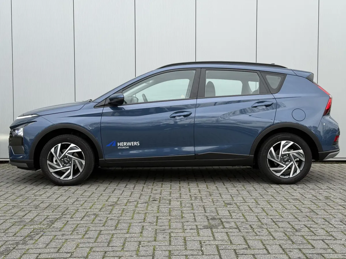 1.0 T-GDI Comfort / Navigatie / Achteruitrijcamera / Parkeersensoren Achter / Airco / Cruise Control /