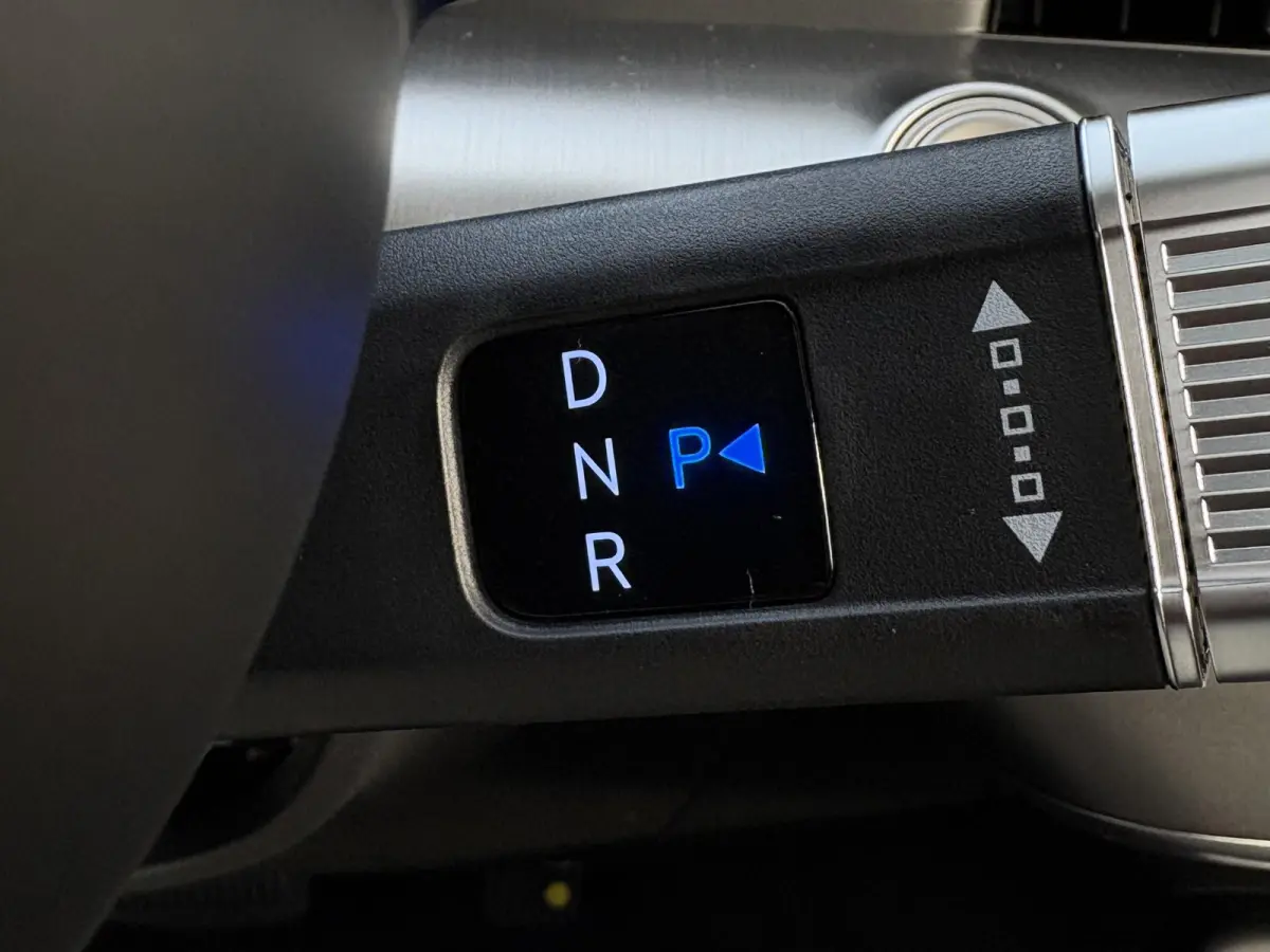 1.6 GDI HEV Premium Sky / Demo Deal / Trekhaak Afneembaar 13-Polig / Stoelverkoeling / Stoelverwarming Voor + Achter / 360 camera / Navigatie / BOSE Audio /