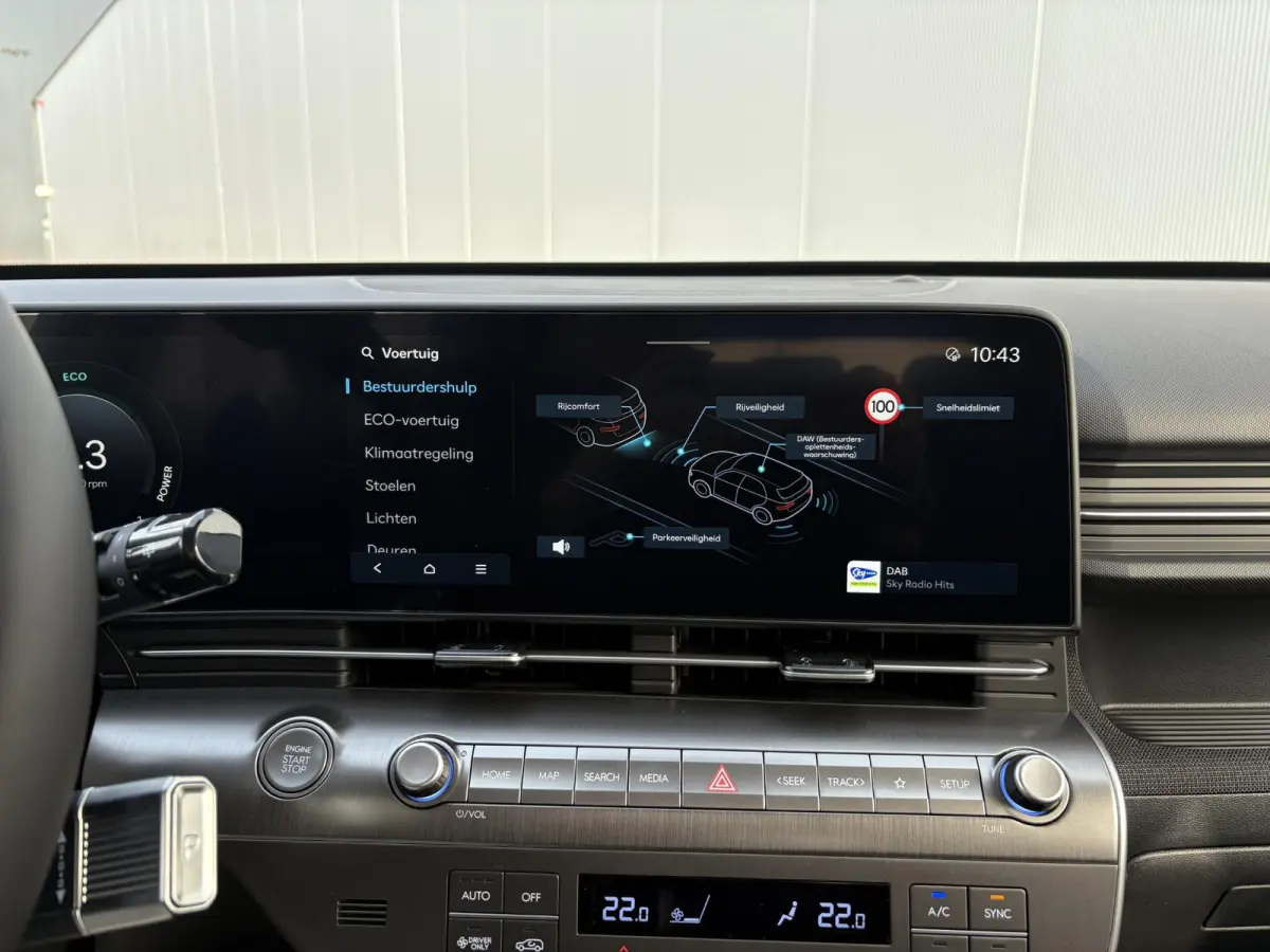 1.6 GDI HEV Premium Sky / Demo Deal / Trekhaak Afneembaar 13-Polig / Stoelverkoeling / Stoelverwarming Voor + Achter / 360 camera / Navigatie / BOSE Audio /