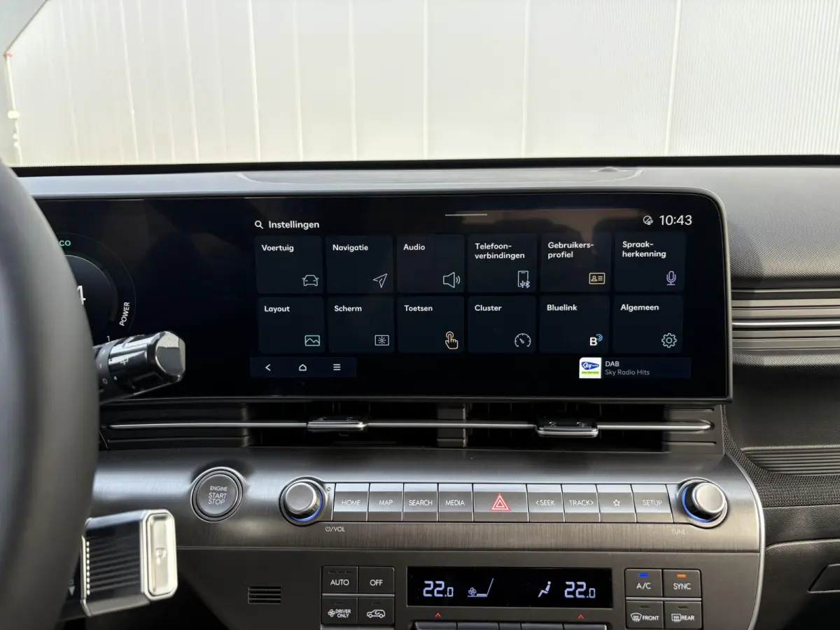 1.6 GDI HEV Premium Sky / Demo Deal / Trekhaak Afneembaar 13-Polig / Stoelverkoeling / Stoelverwarming Voor + Achter / 360 camera / Navigatie / BOSE Audio /