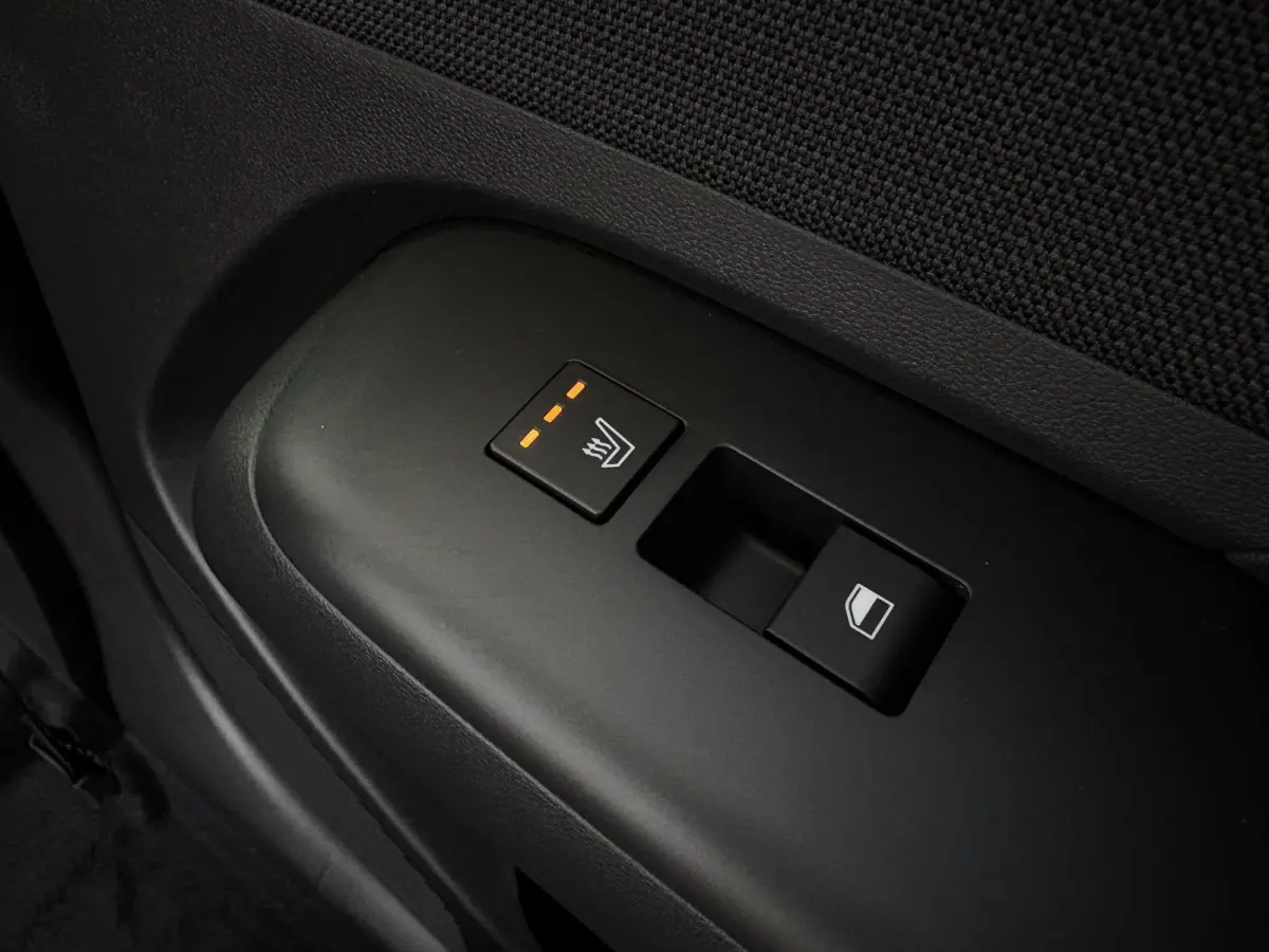 1.6 GDI HEV Premium Sky / Demo Deal / Trekhaak Afneembaar 13-Polig / Stoelverkoeling / Stoelverwarming Voor + Achter / 360 camera / Navigatie / BOSE Audio /