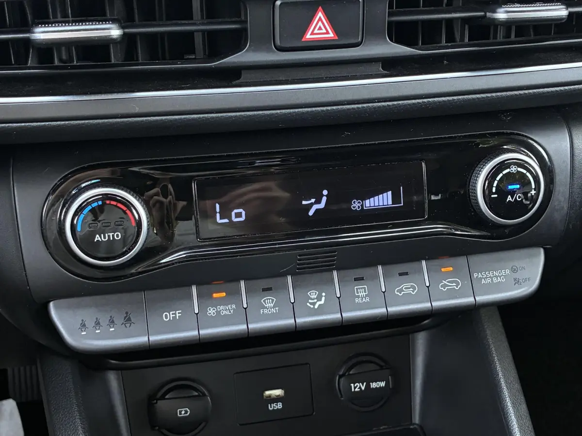 1.6 GDI HEV Comfort Smart / Apple carplay/Android auto / Navigatie / KRELL audio / Achteruitrijcamera / Cruise control / Bluetooth /