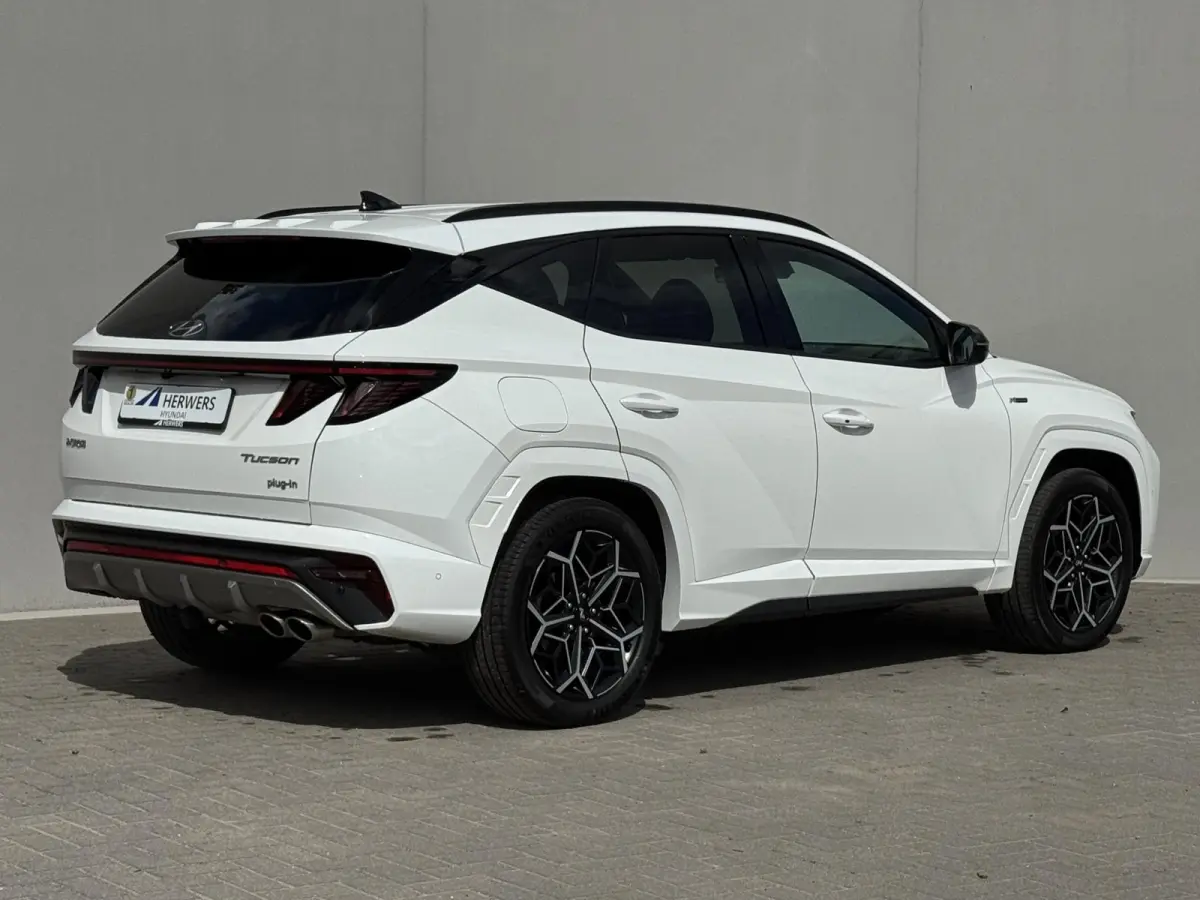 1.6 T-GDI PHEV N Line 4WD / Automaat / Dealer onderhouden / Fabrieksgarantie tot 04-2028 / Trekgewicht 1350 kg / Elektrische achterklep / Stuur- Stoel & Achterbank verwarming / Adaptief crui