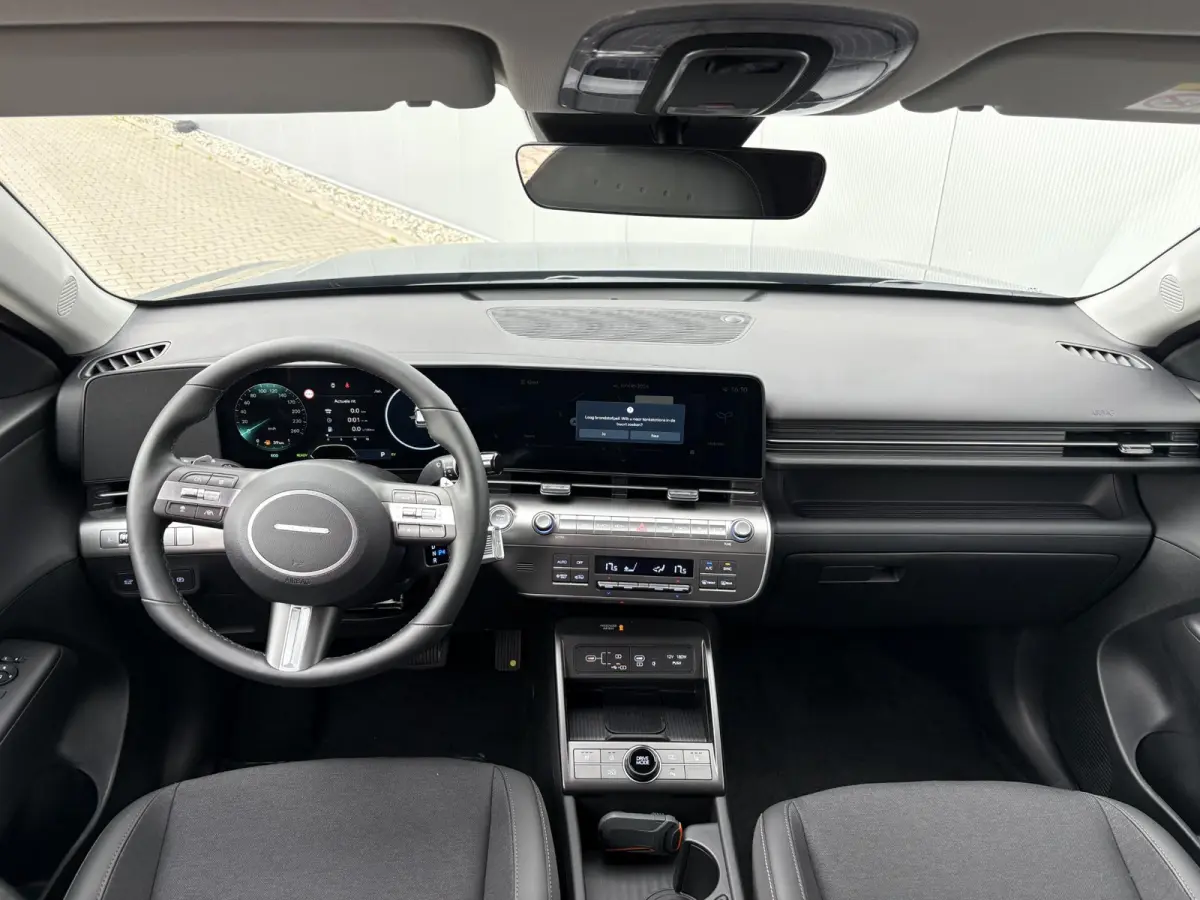 1.6 GDI HEV Comfort Plus / Stoelverwarming voor en achter / Stuurverwarming / Navigatie / Apple Carplay/Android Auto / Stof/Lederen bekleding / Climate Control / Cruis Control Adaptief /
