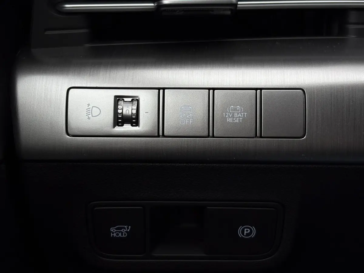 1.6 GDI HEV Comfort Plus / Stoelverwarming voor en achter / Stuurverwarming / Navigatie / Apple Carplay/Android Auto / Stof/Lederen bekleding / Climate Control / Cruis Control Adaptief /
