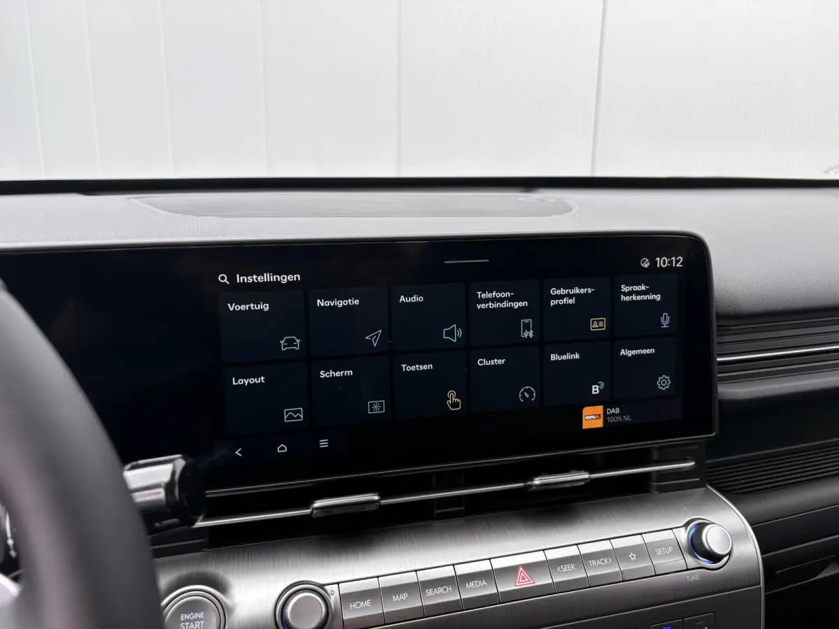 1.6 GDI HEV Comfort Plus / Stoelverwarming voor en achter / Stuurverwarming / Navigatie / Apple Carplay/Android Auto / Stof/Lederen bekleding / Climate Control / Cruis Control Adaptief /