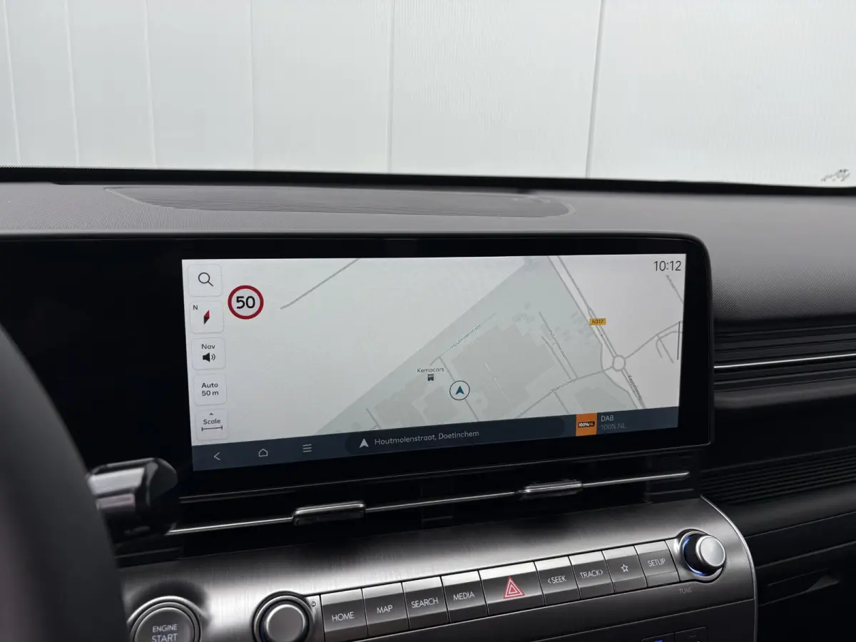 1.6 GDI HEV Comfort Plus / Stoelverwarming voor en achter / Stuurverwarming / Navigatie / Apple Carplay/Android Auto / Stof/Lederen bekleding / Climate Control / Cruis Control Adaptief /