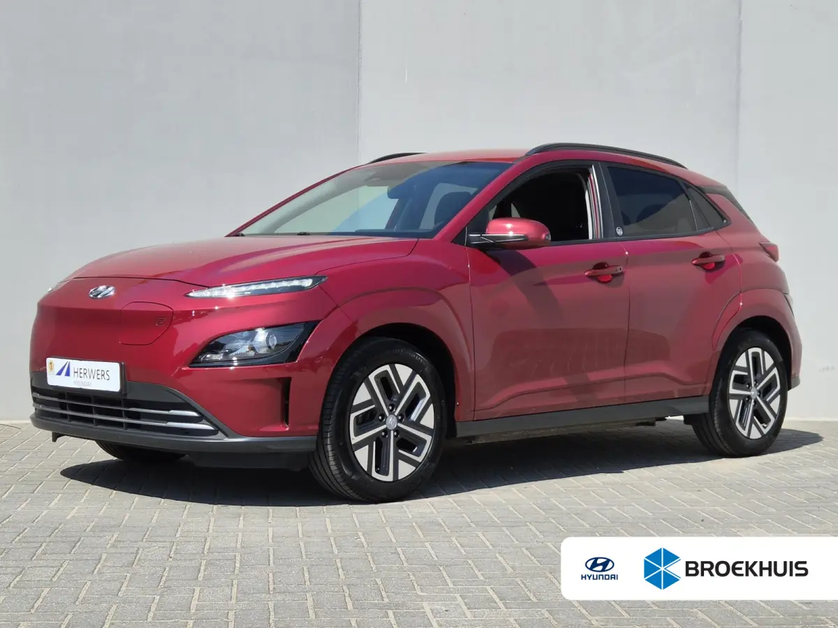 EV Comfort 39 kWh / SOH 100% / 3 fase Laden/ 8 jaar Batterijgarantie/  Fabrieksgarantie tot 02-2027 / Dealer onderhouden / Batterijgarantie tot 02-2030 / WLTP 305 km stad 435 km / CSS snella