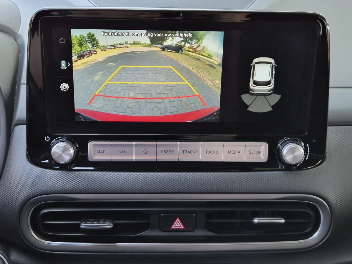 EV Comfort 39 kWh / SOH 100% / 3 fase Laden/ 8 jaar Batterijgarantie/  Fabrieksgarantie tot 02-2027 / Dealer onderhouden / Batterijgarantie tot 02-2030 / WLTP 305 km stad 435 km / CSS snella