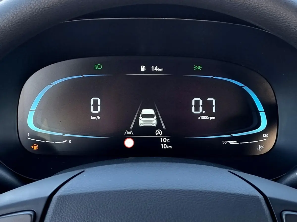 1.0 Comfort / Navigatie / Achteruitrijcamera / Parkeersensoren Achter / Airco / Cruise Control / Snel Leverbaar! /