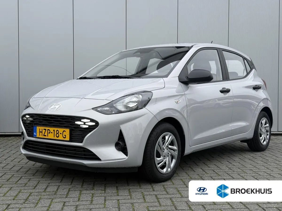 1.0 Comfort / Navigatie / Achteruitrijcamera / Parkeersensoren Achter / Airco / Cruise Control / Snel Leverbaar! /