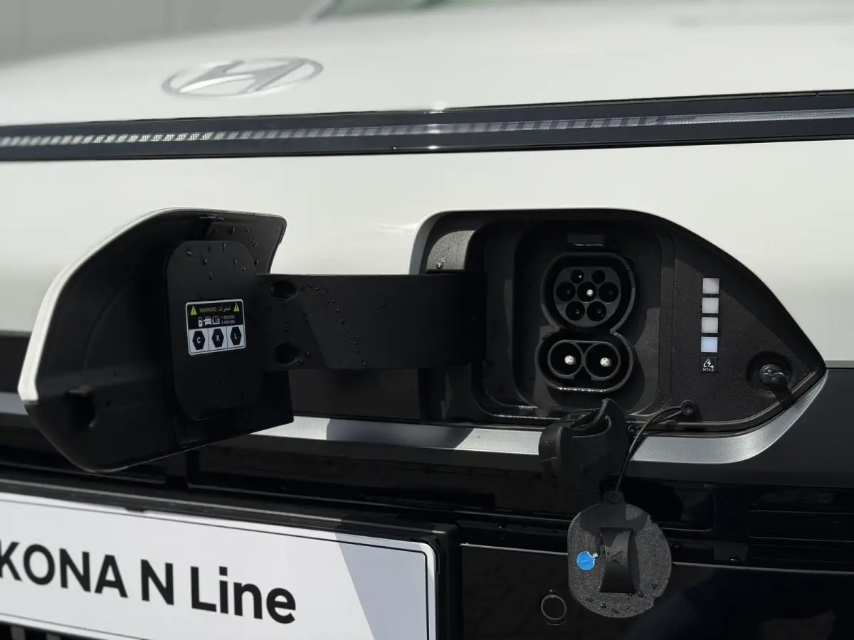 N Line 65.4 kWh / Full Option / Dynamische Routeplanner / Climate Control / Adaptive Cruise Control / 360 Camera / Stoel- & Stuurverwarming / Stoelverkoeling / Snel Leverbaar! /