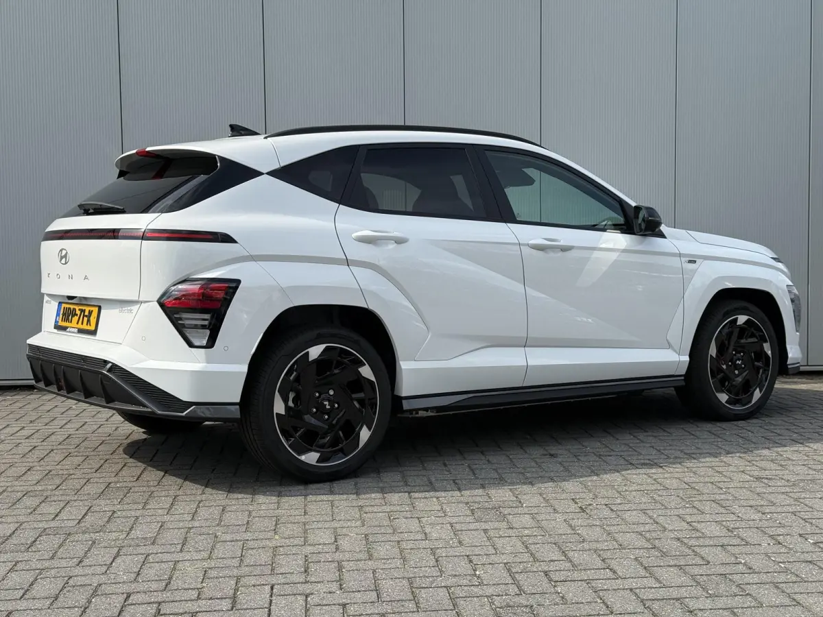 N Line 65.4 kWh / Full Option / Dynamische Routeplanner / Climate Control / Adaptive Cruise Control / 360 Camera / Stoel- & Stuurverwarming / Stoelverkoeling / Snel Leverbaar! /
