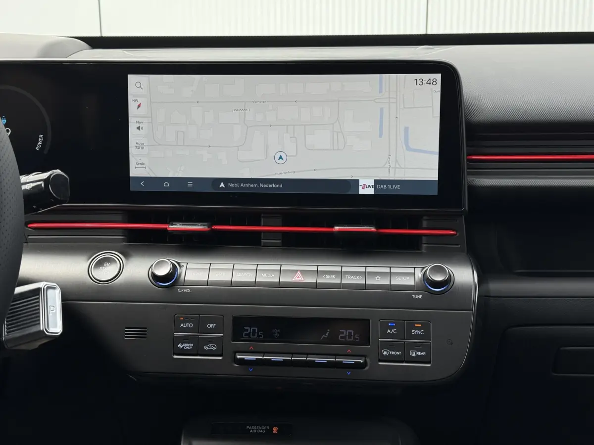 N Line 65.4 kWh / Full Option / Dynamische Routeplanner / Climate Control / Adaptive Cruise Control / 360 Camera / Stoel- & Stuurverwarming / Stoelverkoeling / Snel Leverbaar! /