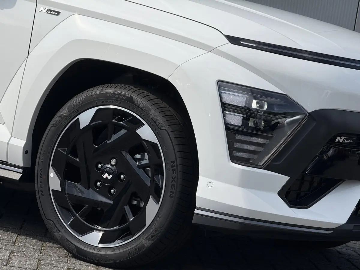 N Line 65.4 kWh / Full Option / Dynamische Routeplanner / Climate Control / Adaptive Cruise Control / 360 Camera / Stoel- & Stuurverwarming / Stoelverkoeling / Snel Leverbaar! /