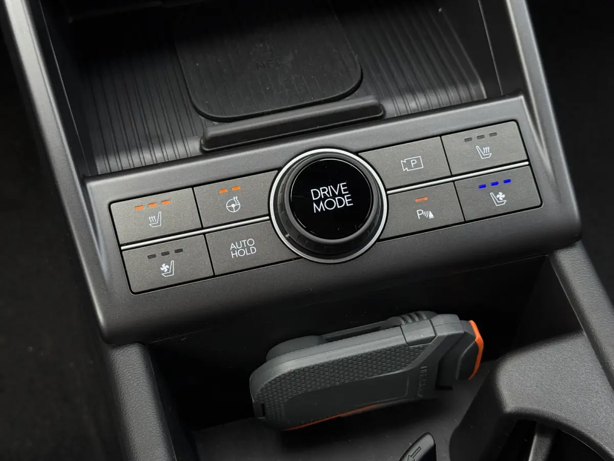 N Line 65.4 kWh / Full Option / Dynamische Routeplanner / Climate Control / Adaptive Cruise Control / 360 Camera / Stoel- & Stuurverwarming / Stoelverkoeling / Snel Leverbaar! /