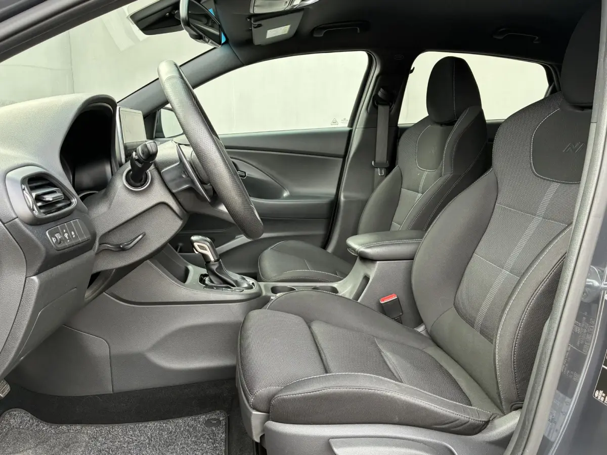 2.0 N 280pk DCT 8 / Fabrieksgarantie t/m 12-2026 / Dealer onderhouden / Trekgewicht 1600 kg / Stuur- & Stoel verwarming / Cruise control / Achteruitrijcamera / Keyless Entry/Start / Apple Ca