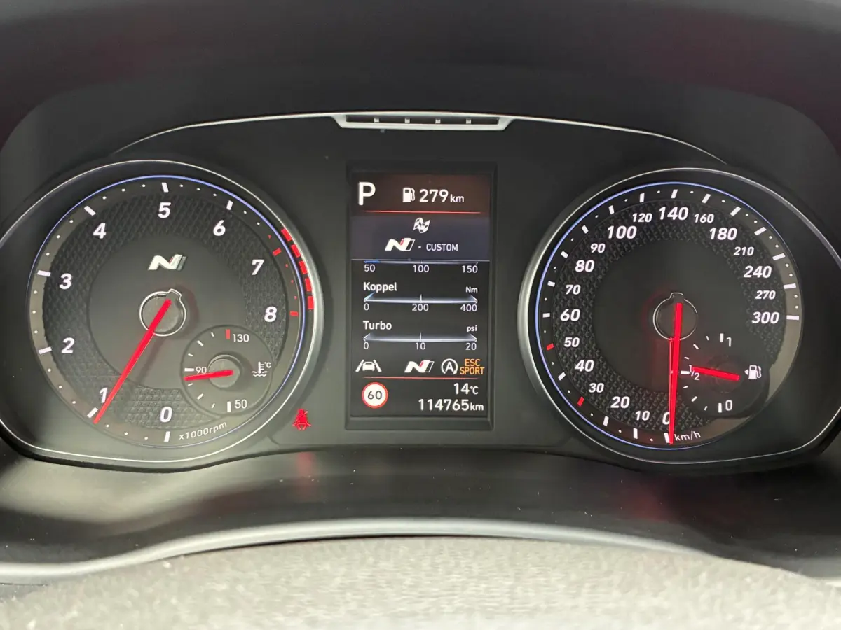 2.0 N 280pk DCT 8 / Fabrieksgarantie t/m 12-2026 / Dealer onderhouden / Trekgewicht 1600 kg / Stuur- & Stoel verwarming / Cruise control / Achteruitrijcamera / Keyless Entry/Start / Apple Ca