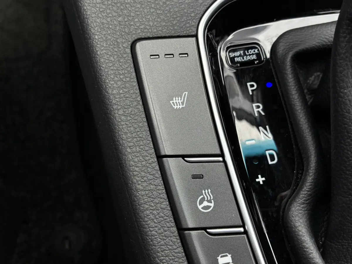 2.0 N 280pk DCT 8 / Fabrieksgarantie t/m 12-2026 / Dealer onderhouden / Trekgewicht 1600 kg / Stuur- & Stoel verwarming / Cruise control / Achteruitrijcamera / Keyless Entry/Start / Apple Ca