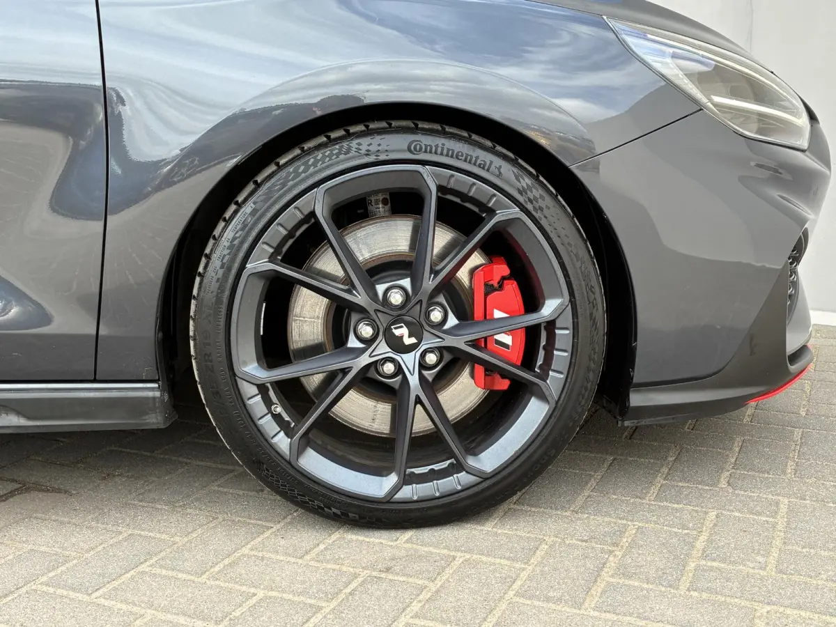 2.0 N 280pk DCT 8 / Fabrieksgarantie t/m 12-2026 / Dealer onderhouden / Trekgewicht 1600 kg / Stuur- & Stoel verwarming / Cruise control / Achteruitrijcamera / Keyless Entry/Start / Apple Ca