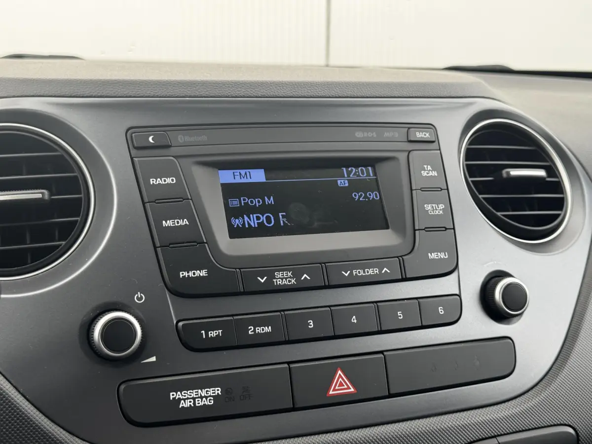1.0i Comfort / 17.569 km!!!! / Airco / Cruise control / Bluetooth /