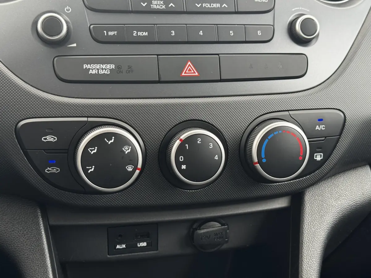 1.0i Comfort / 17.569 km!!!! / Airco / Cruise control / Bluetooth /