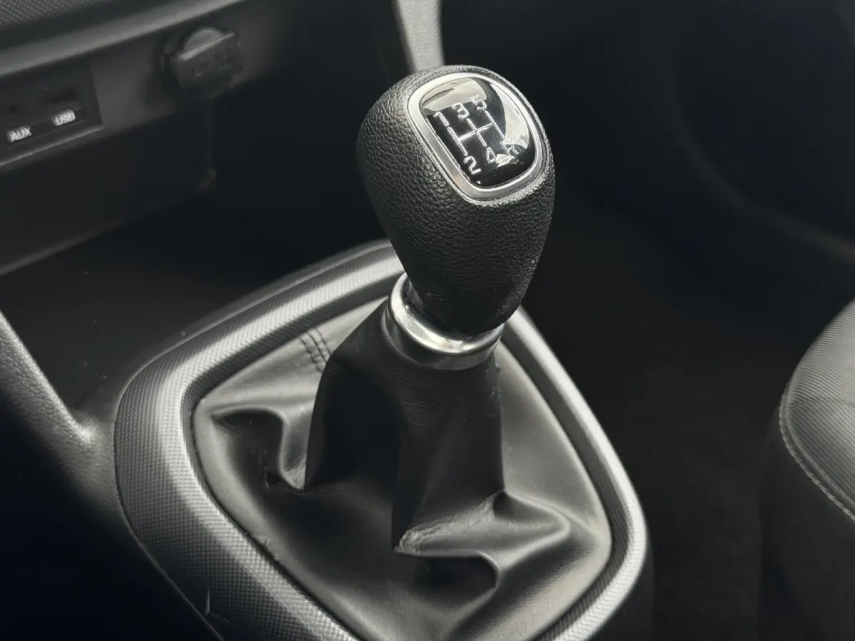 1.0i Comfort / 17.569 km!!!! / Airco / Cruise control / Bluetooth /