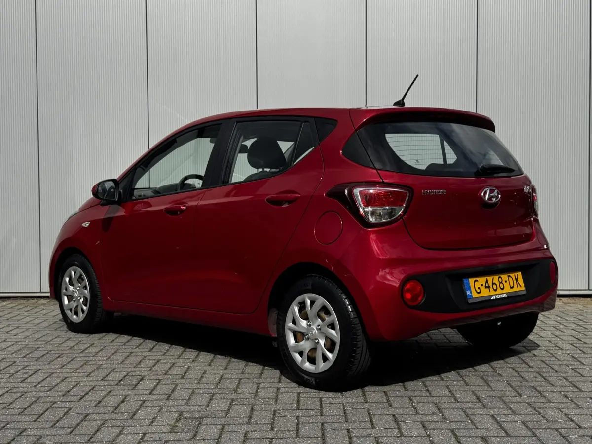 1.0i Comfort / 17.569 km!!!! / Airco / Cruise control / Bluetooth /