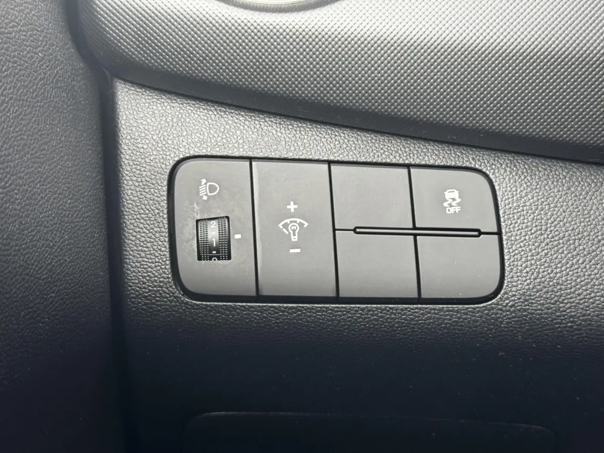 1.0i Comfort / 17.569 km!!!! / Airco / Cruise control / Bluetooth /