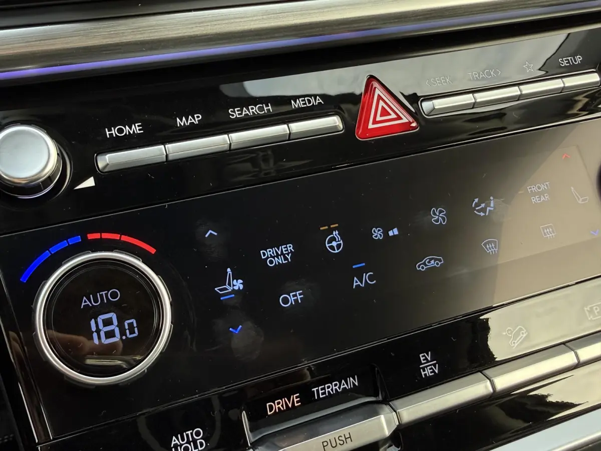 1.6 T-GDI PHEV Premium Plus 4WD 7p / Stoelkoeling / Stuur- & Stoelverwarming / BOSE Audio / Zwart Leder / NL Auto /
