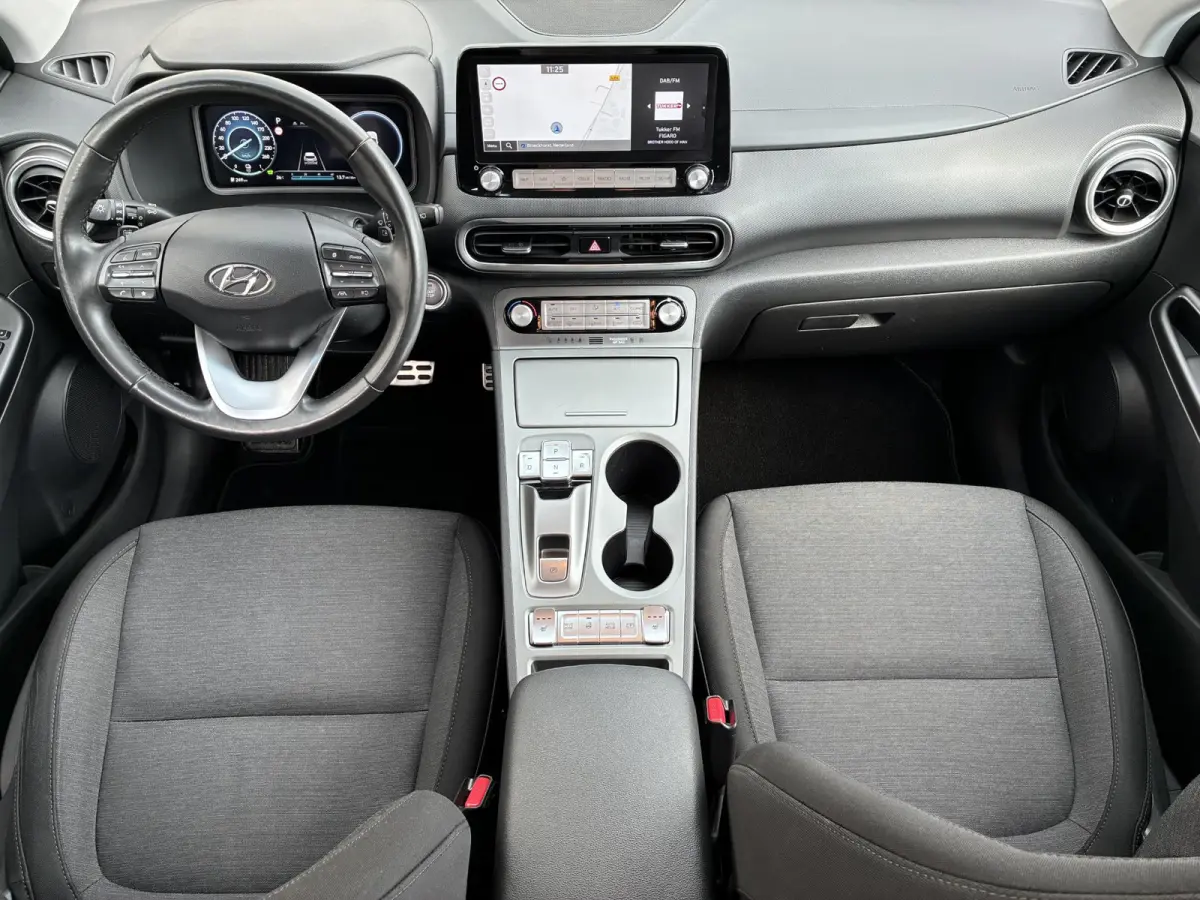 EV Fashion 39 kWh / SOH 95% / Fabrieksgarantie t/m 05-2027 / Dealer Onderhouden / Apple Carplay/Android Auto / Navigatie / 3-Fase laden / Snelladen /