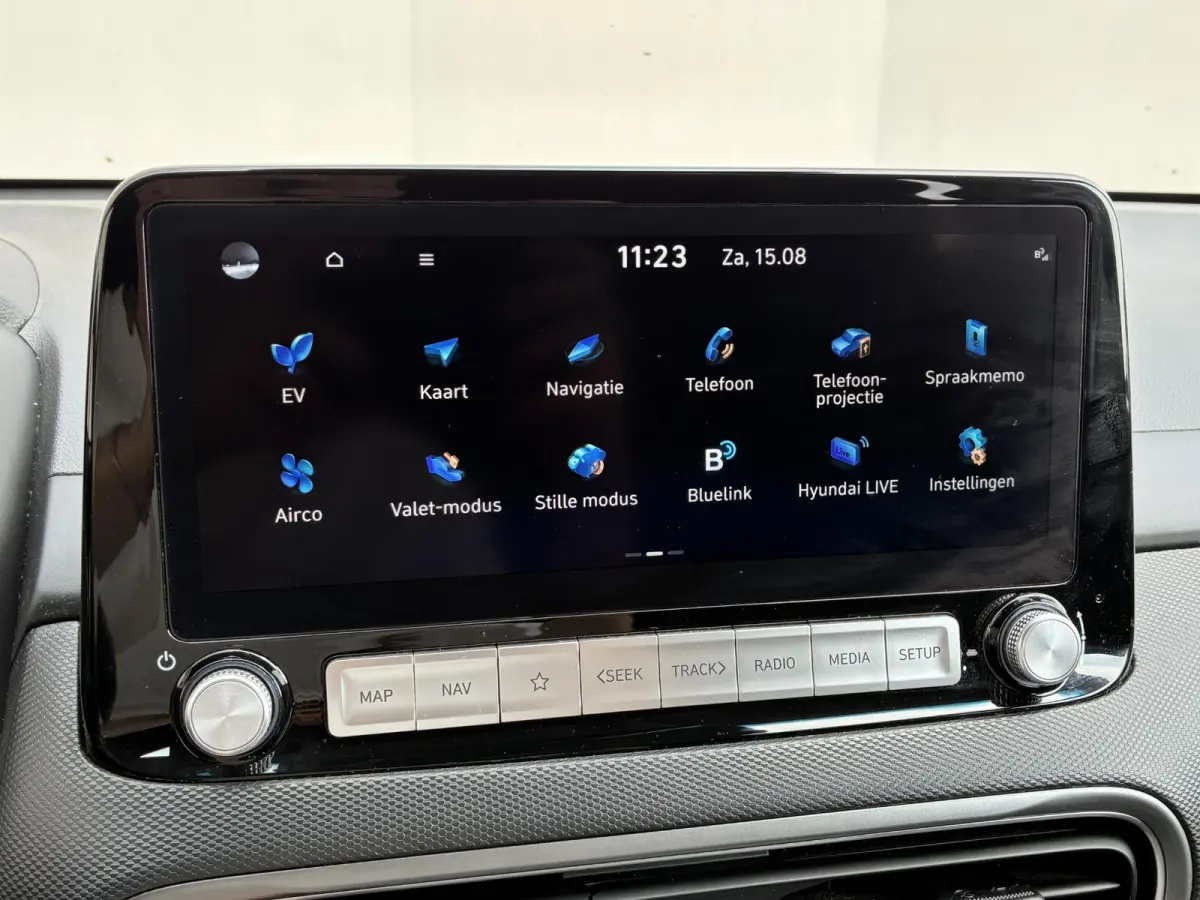 EV Fashion 39 kWh / SOH 95% / Fabrieksgarantie t/m 05-2027 / Dealer Onderhouden / Apple Carplay/Android Auto / Navigatie / 3-Fase laden / Snelladen /