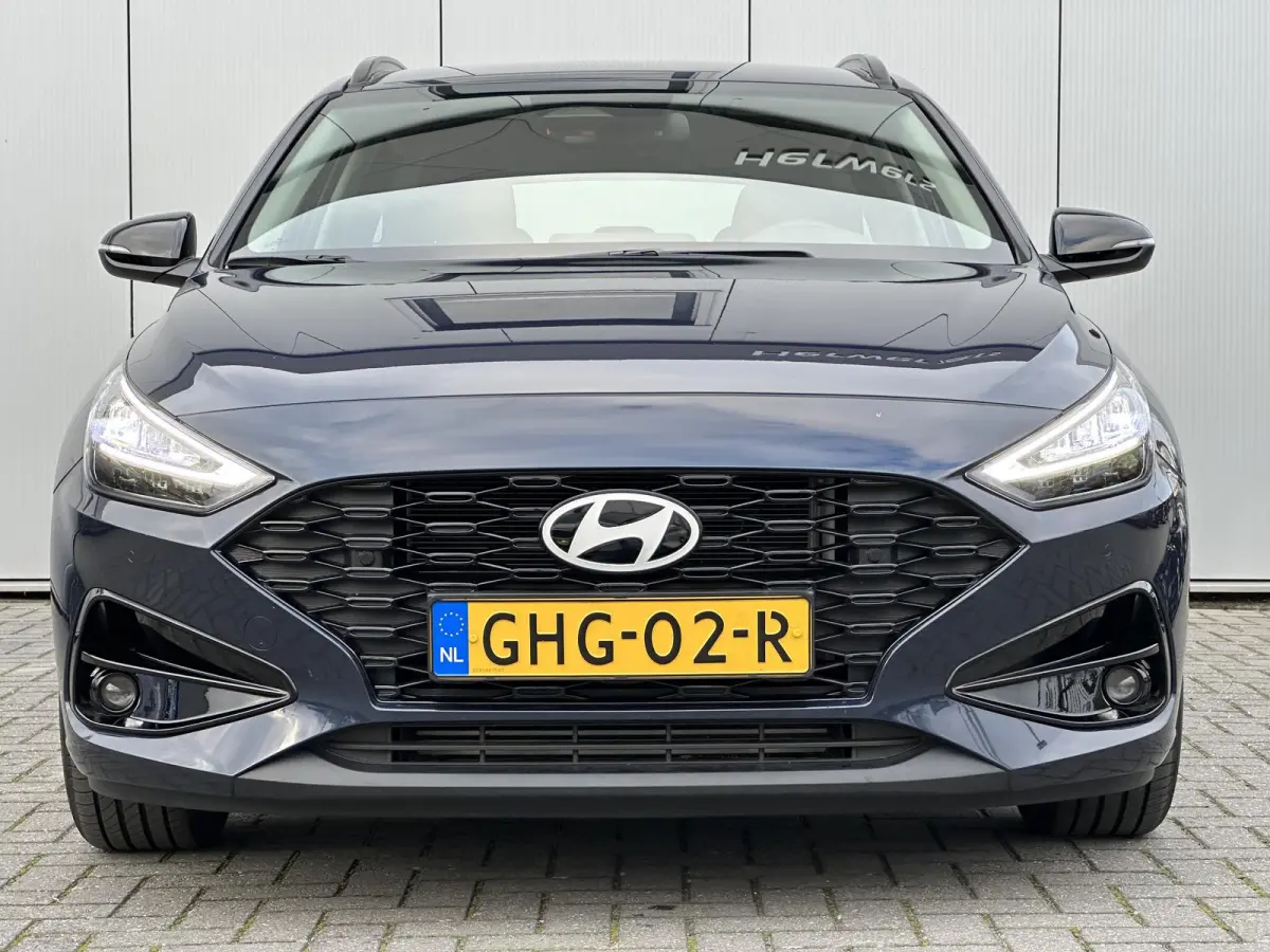 1.0 T-GDi MHEV Comfort / Demo Deal / Navigatie / Climate & Cruise Control / 8 Inch Multimediascherm / Sailing Blue /